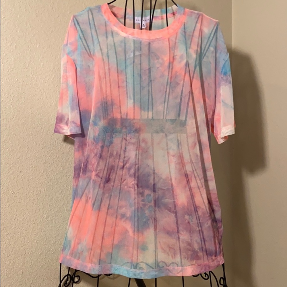 *SOLD*Beautiful Socialite Mesh Short Sleeve Tie Dye Top